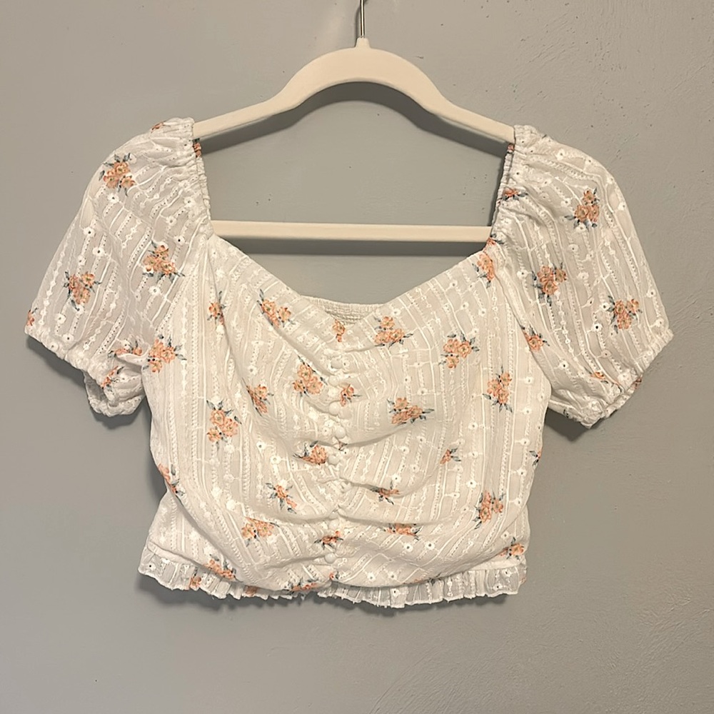 cropped floral blouse